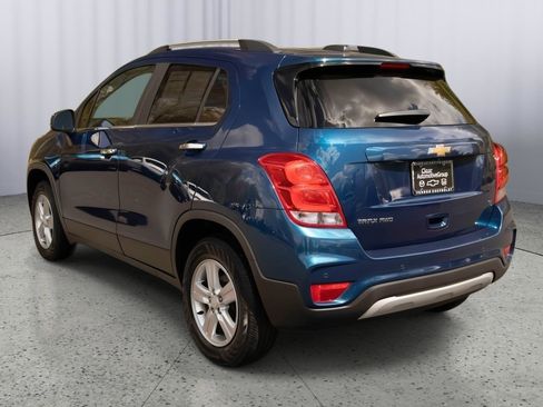 Used 2019 Chevrolet Trax LT w/ Driver Confidence Package AWD/4WD image 19