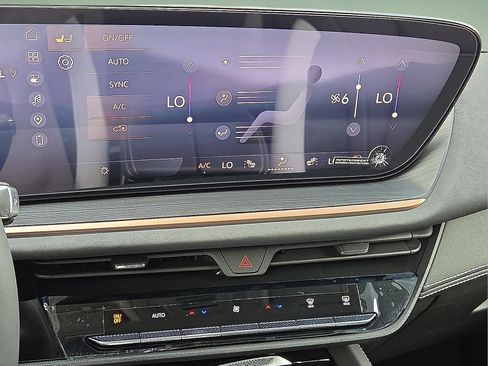 New 2026 Buick Envision Sport Touring AWD/4WD image 19