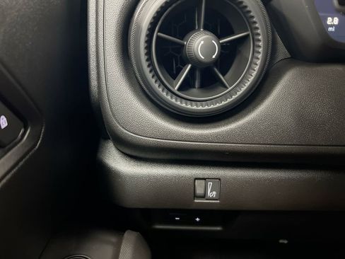 New 2026 Chevrolet Colorado Trail Boss AWD/4WD image 19
