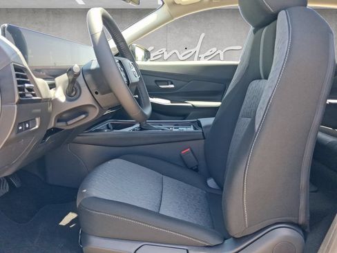New 2026 Nissan Sentra SV w/ SV Convenience Package FWD image 20