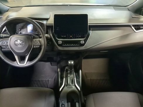 Used 2025 Toyota Corolla SE image 14