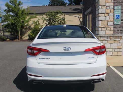 Used 2017 Hyundai Sonata Sport w/ Value Edition Package 02 FWD image 6
