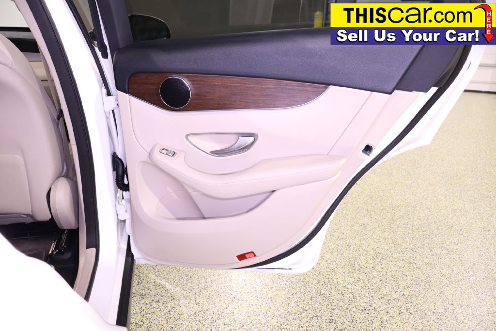 Used 2022 Mercedes-Benz GLC 300 image 41