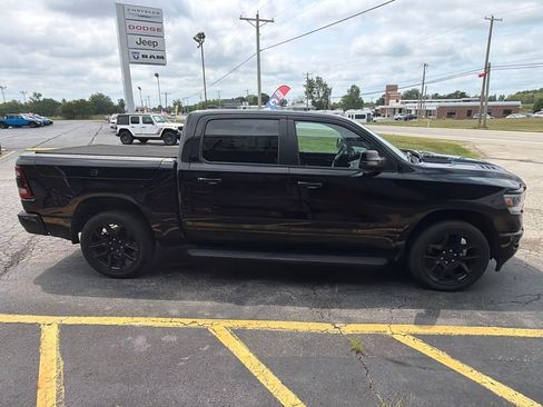 Used 2024 RAM 1500 Laramie AWD/4WD image 2