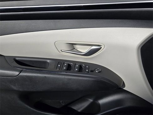 Certified 2022 Hyundai Tucson SEL w/ Winter Package image 26