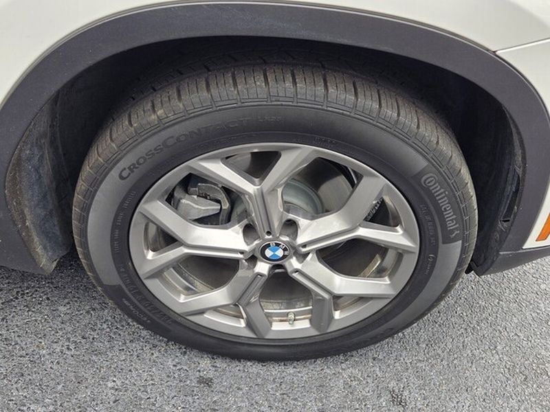 Used 2022 BMW X3 xDrive30i w/ Convenience Package AWD/4WD image 18