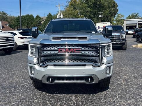 Used 2022 GMC Sierra 2500 Denali w/ Denali Ultimate Package AWD/4WD image 2