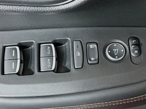 Used 2023 Honda HR-V Sport image 15