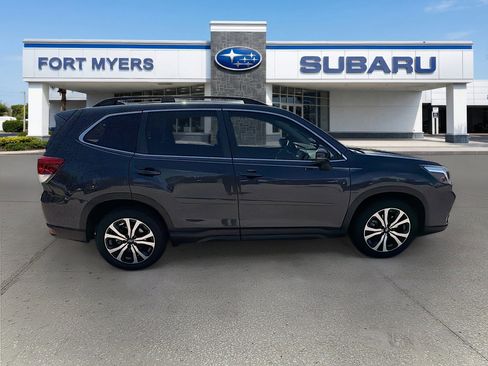 Used 2019 Subaru Forester Limited image 2