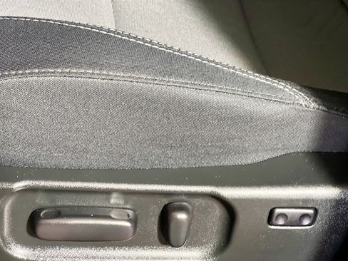 Used 2022 Toyota Tacoma TRD Sport image 15