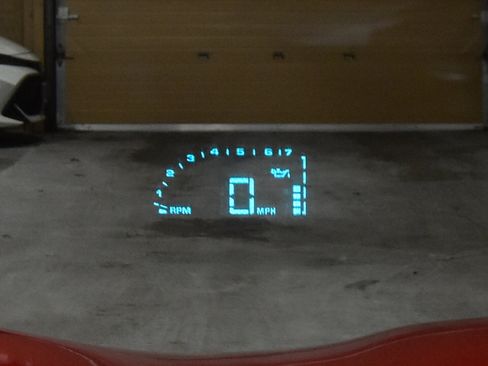 Used 2002 Chevrolet Corvette Coupe w/ Preferred Equipment Group2 image 30