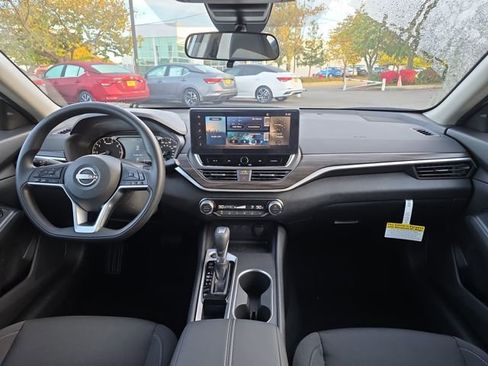 New 2025 Nissan Altima 2.5 SV w/ SV Special Edition Package image 11