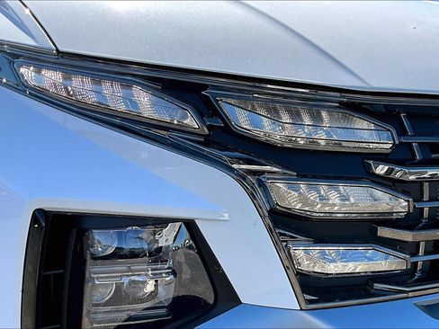 New 2026 Hyundai Tucson Limited AWD/4WD image 8