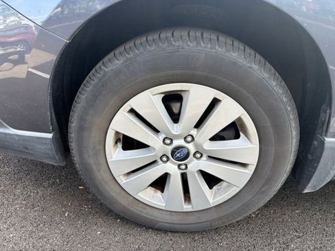 Used 2016 Subaru Outback 2.5i Premium w/ Popular Package #3 AWD/4WD image 3