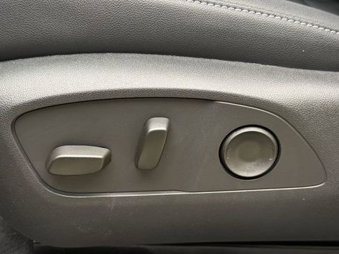 New 2026 Chevrolet Traverse LT image 24