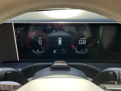 Used 2025 Hyundai Santa Fe SEL image 21