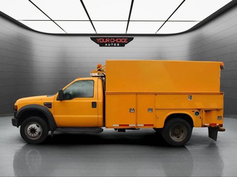 Used 2008 Ford F550 2WD Regular Cab Super Duty image 8