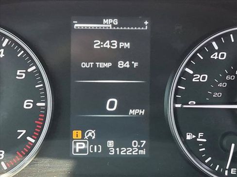 Used 2024 Subaru Crosstrek 2.0i Premium w/ Popular Package #3 AWD/4WD image 11