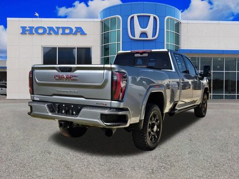 Used 2024 GMC Sierra 3500 AT4 w/ AT4 Premium Plus Package image 2
