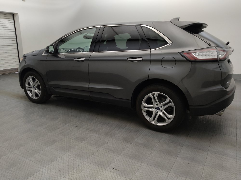 Used 2017 Ford Edge Titanium FWD image 3