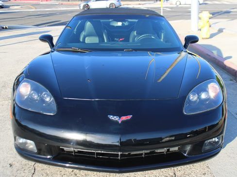 Used 2009 Chevrolet Corvette Convertible RWD image 9
