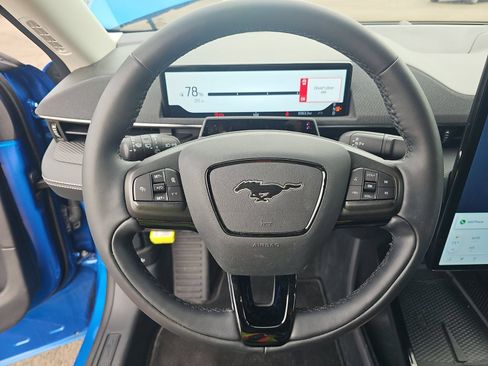 Used 2025 Ford Mustang Mach-E Select w/ Comfort Package Lite AWD/4WD image 7