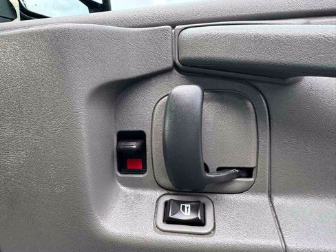 Used 2014 Chevrolet Express 1500 RWD image 26