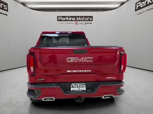 Used 2025 GMC Sierra 1500 AT4 w/ AT4 Premium Package AWD/4WD image 4