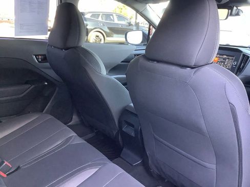 Used 2025 Subaru Crosstrek 2.0i AWD/4WD image 17