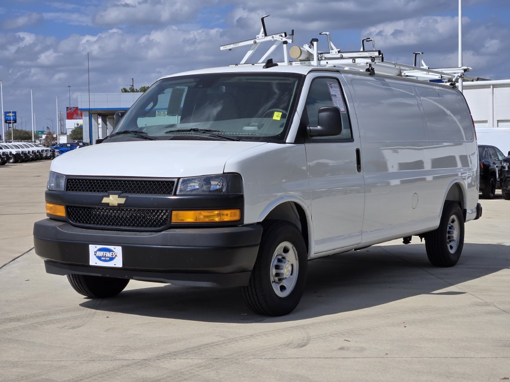 Used 2025 Chevrolet Express 2500 Extended w/ Communications Package RWD image 3
