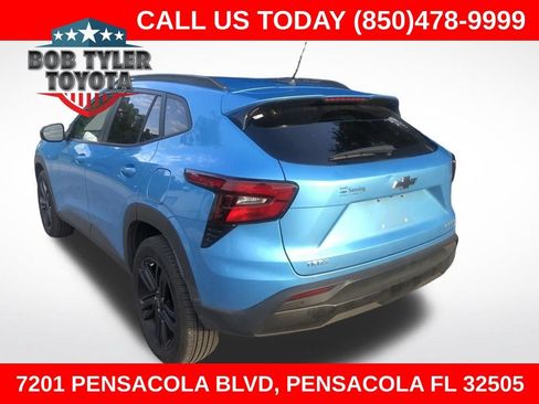 Used 2025 Chevrolet Trax ACTIV w/ Driver Confidence Package FWD image 1
