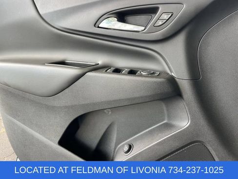 Used 2023 Chevrolet Equinox LT FWD image 21