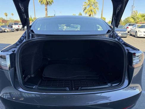 Used 2022 Tesla Model 3 Long Range AWD/4WD image 24