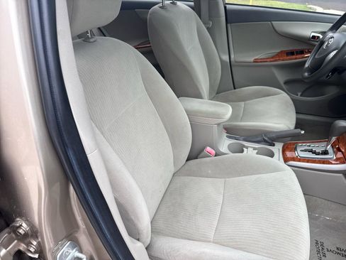 Used 2010 Toyota Corolla FWD image 46
