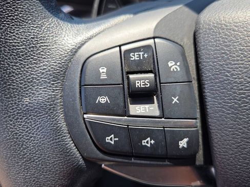 Used 2020 Ford Explorer Limited RWD image 24