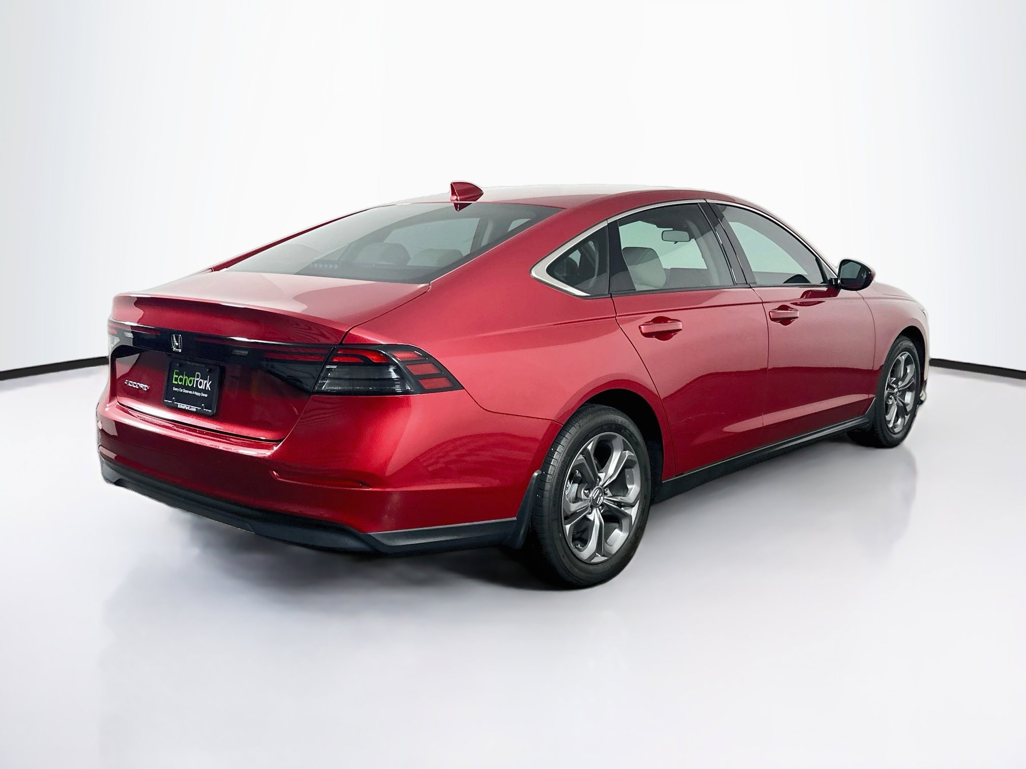 Used 2024 Honda Accord EX image 9