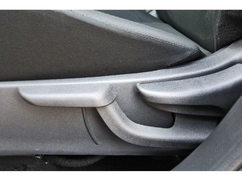 Certified 2025 Nissan Kicks Play S FWD image 25