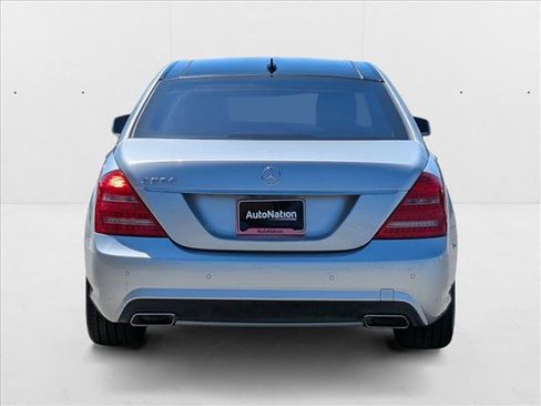 Used 2010 Mercedes-Benz S 550 image 6