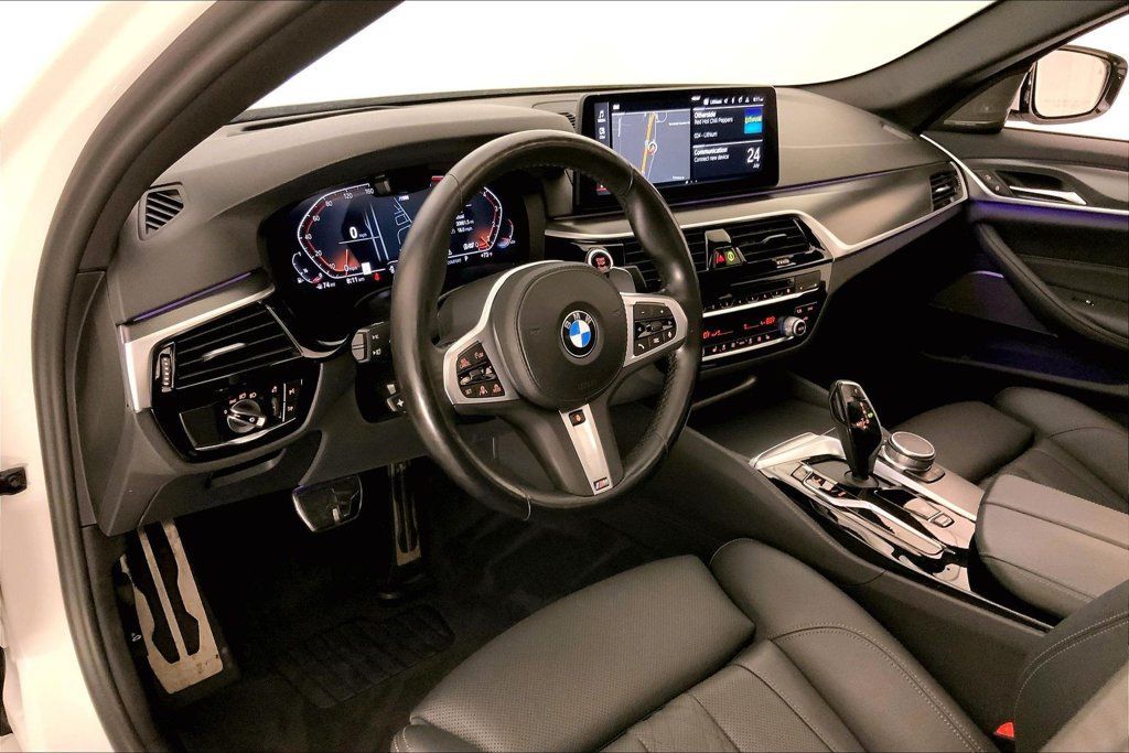 Certified 2023 BMW 530i xDrive w/ M Sport Package AWD/4WD image 21