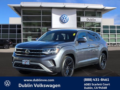 Certified 2021 Volkswagen Atlas Cross Sport SE w/ Panoramic Sunroof Package image 8