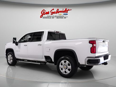 Used 2021 Chevrolet Silverado 2500 LTZ w/ LTZ Premium Package AWD/4WD image 4