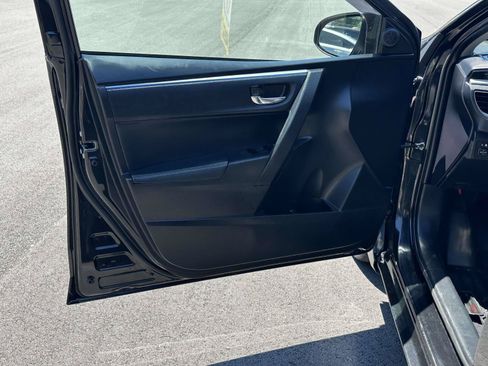 Used 2015 Toyota Corolla S FWD image 5