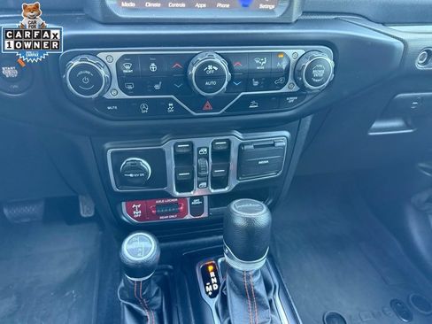 Used 2023 Jeep Gladiator Mojave w/ Dual Top Group AWD/4WD image 14