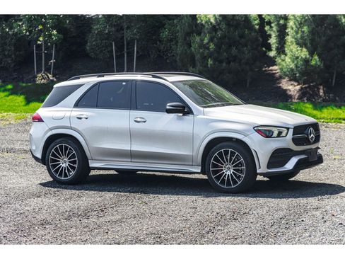 Used 2021 Mercedes-Benz GLE 350 w/ AMG Line Exterior image 12