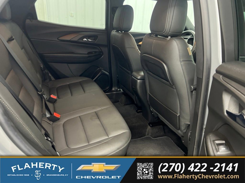 Used 2023 Chevrolet TrailBlazer ACTIV AWD/4WD image 13