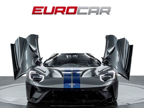 Used 2018 Ford GT RWD image 9