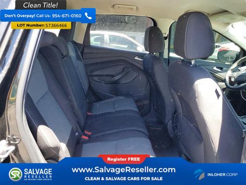 Used 2017 Ford Escape SE w/ Equipment Group 201A AWD/4WD image 13