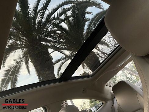 Used 2015 Mercedes-Benz C 250 Coupe image 22