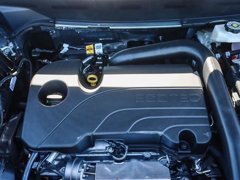 New 2026 Chevrolet Equinox LT w/ Convenience Package II image 25