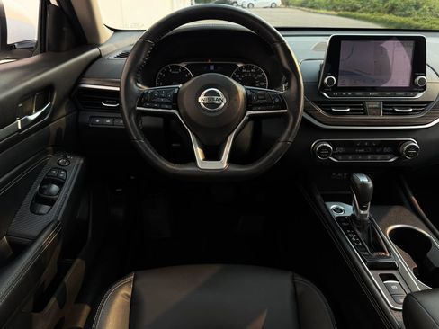 Used 2019 Nissan Altima 2.5 SL AWD/4WD image 14